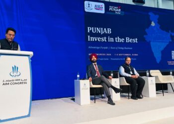ਅਮਨ ਅਰੋੜਾ ਨੇ 100-125 ਫੀਸਦ ਐਫ.ਸੀ.ਆਈ. ਰਿਟਰਨ, ਫਾਸਟ-ਟਰੈਕ ਪ੍ਰਵਾਨਗੀਆਂ ਦੇ ਨਾਲ ਆਲਮੀ ਨਿਵੇਸ਼ਕਾਂ ਨੂੰ ਪੰਜਾਬ ਵਿੱਚ ਨਿਵੇਸ਼ ਦਾ ਸੱਦਾ ਦਿੱਤਾ ਅਮਨ ਅਰੋੜਾ ਨੇ 100-125 ਫੀਸਦ ਐਫ.ਸੀ.ਆਈ. ਰਿਟਰਨ, ਫਾਸਟ-ਟਰੈਕ ਪ੍ਰਵਾਨਗੀਆਂ ਦੇ ਨਾਲ ਆਲਮੀ ਨਿਵੇਸ਼ਕਾਂ ਨੂੰ ਪੰਜਾਬ ਵਿੱਚ ਨਿਵੇਸ਼ ਦਾ ਸੱਦਾ ਦਿੱਤਾ