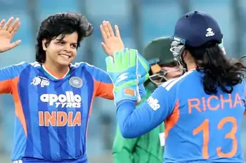 Womens Asia Cup : ਭਾਰਤ ਬਨਾਮ ਪਾਕਿਸਤਾਨ ; ਸਿਰਫ 55 ਦੌੜਾਂ ਤੇ ਹੀ ਸਿਮਟੀ ਪਾਕਿਸਤਾਨ ਦੀ ਪੂਰੀ ਟੀਮ Womens Asia Cup : ਭਾਰਤ ਬਨਾਮ ਪਾਕਿਸਤਾਨ ; ਸਿਰਫ 55 ਦੌੜਾਂ ਤੇ ਹੀ ਸਿਮਟੀ ਪਾਕਿਸਤਾਨ ਦੀ ਪੂਰੀ ਟੀਮ
