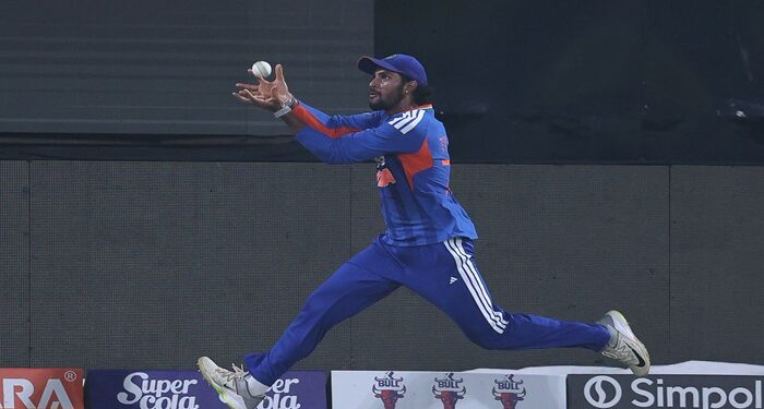 IND vs AFG 2nd T20: ਅਫ਼ਗਾਨਿਸਤਾਨ ਨੇ ਭਾਰਤ ਨੂੰ ਦਿੱਤਾ 160 ਦੌੜਾਂ ਦਾ ਟੀਚਾ IND vs AFG 2nd T20: ਅਫ਼ਗਾਨਿਸਤਾਨ ਨੇ ਭਾਰਤ ਨੂੰ ਦਿੱਤਾ 160 ਦੌੜਾਂ ਦਾ ਟੀਚਾ