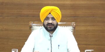 ਕੇਂਦਰ ਵੱਲੋਂ ਕੋਲੇ ਦੀ ਕੀਤੀ ਕਟੌਤੀ ਦੇ ਬਾਵਜੂਦ ਮਾਨ ਸਰਕਾਰ ਨੇ ਬਿਨਾਂ ਬਿਜਲੀ ਕੱਟਾਂ ਦੇ ਰਿਕਾਰਡ ਬਿਜਲੀ ਸਪਲਾਈ ਦਿੱਤੀ: ਤਰੁਨਪ੍ਰੀਤ ਸਿੰਘ ਸੌਂਦ ਕੇਂਦਰ ਵੱਲੋਂ ਕੋਲੇ ਦੀ ਕੀਤੀ ਕਟੌਤੀ ਦੇ ਬਾਵਜੂਦ ਮਾਨ ਸਰਕਾਰ ਨੇ ਬਿਨਾਂ ਬਿਜਲੀ ਕੱਟਾਂ ਦੇ ਰਿਕਾਰਡ ਬਿਜਲੀ ਸਪਲਾਈ ਦਿੱਤੀ: ਤਰੁਨਪ੍ਰੀਤ ਸਿੰਘ ਸੌਂਦ