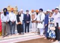 ਅਮਰੀਕੀ ਰਾਜਦੂਤ 28 ਮੈਂਬਰੀ ਵਫ਼ਦ ਸਮੇਤ ਸਚਖੰਡ ਸ੍ਰੀ ਹਰਿਮੰਦਰ ਸਾਹਿਬ ਵਿਖੇ ਹੋਏ ਨਤਮਸਤਕ ਅਮਰੀਕੀ ਰਾਜਦੂਤ 28 ਮੈਂਬਰੀ ਵਫ਼ਦ ਸਮੇਤ ਸਚਖੰਡ ਸ੍ਰੀ ਹਰਿਮੰਦਰ ਸਾਹਿਬ ਵਿਖੇ ਹੋਏ ਨਤਮਸਤਕ
