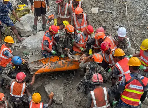 Miracle rescue : ਨੇਪਾਲ ਵਿੱਚ 9 ਦਿਨਾਂ ਬਾਅਦ ਹਾਈਡ੍ਰੋਪਾਵਰ ਪ੍ਰੋਜੈਕਟ ਦੀ ਸੁਰੰਗ ਵਿੱਚੋਂ ਦੋ ਮਜ਼ਦੂਰਾਂ ਨੂੰ ਜ਼ਿੰਦਾ ਕੱਢਿਆ ਬਾਹਰ Miracle rescue : ਨੇਪਾਲ ਵਿੱਚ 9 ਦਿਨਾਂ ਬਾਅਦ ਹਾਈਡ੍ਰੋਪਾਵਰ ਪ੍ਰੋਜੈਕਟ ਦੀ ਸੁਰੰਗ ਵਿੱਚੋਂ ਦੋ ਮਜ਼ਦੂਰਾਂ ਨੂੰ ਜ਼ਿੰਦਾ ਕੱਢਿਆ ਬਾਹਰ