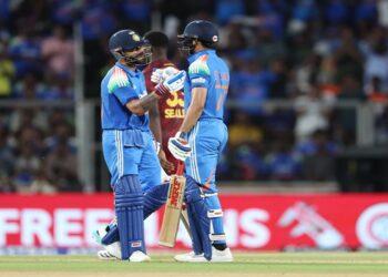 IND vs WI 1st ODI :ਕੋਹਲੀ ਤੇ ਗਿੱਲ ਦੇ ਸੈਂਕੜਿਆਂ ਦੀ ਬਦੌਲਤ ਭਾਰਤ ਦੀ ਧਮਾਕੇਦਾਰ ਜਿੱਤ IND vs WI 1st ODI :ਕੋਹਲੀ ਤੇ ਗਿੱਲ ਦੇ ਸੈਂਕੜਿਆਂ ਦੀ ਬਦੌਲਤ ਭਾਰਤ ਦੀ ਧਮਾਕੇਦਾਰ ਜਿੱਤ