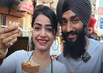ਕੁੱਲ੍ਹੜ ਪੀਜ਼ਾ ਫੇਮ ਸਹਿਜ ਅਰੋੜਾ ਦੀ ਵਿਗੜੀ ਸਿਹਤ ਕੁੱਲ੍ਹੜ ਪੀਜ਼ਾ ਫੇਮ ਸਹਿਜ ਅਰੋੜਾ ਦੀ ਵਿਗੜੀ ਸਿਹਤ