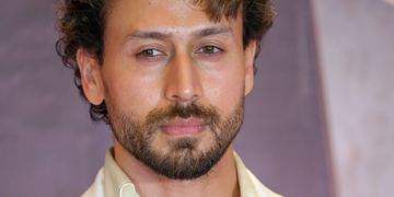 Tiger Shroff firing case : 3 ਸ਼ੱਕੀ ਵਿਅਕਤੀ ਕੋਟਾ ਤੋਂ ਗ੍ਰਿਫ਼ਤਾਰ Tiger Shroff firing case : 3 ਸ਼ੱਕੀ ਵਿਅਕਤੀ ਕੋਟਾ ਤੋਂ ਗ੍ਰਿਫ਼ਤਾਰ