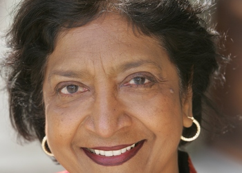 ਭਾਰਤੀ ਮੂਲ ਦੀ ਦੱਖਣੀ ਅਫਰੀਕੀ ਕਾਨੂੰਨ ਮਾਹਰ Navanethem “Navi” Pillay ਨੂੰ ਮਿਲਿਆ ਨੋਬਲ ਸ਼ਾਂਤੀ ਪੁਰਸਕਾਰ ਭਾਰਤੀ ਮੂਲ ਦੀ ਦੱਖਣੀ ਅਫਰੀਕੀ ਕਾਨੂੰਨ ਮਾਹਰ Navanethem “Navi” Pillay ਨੂੰ ਮਿਲਿਆ ਨੋਬਲ ਸ਼ਾਂਤੀ ਪੁਰਸਕਾਰ
