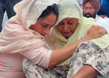 ਹਰਸਿਮਰਤ ਕੌਰ ਬਾਦਲ ਨੇ ਗ੍ਰਹਿ ਮੰਤਰੀ ਅਮਿਤ ਸ਼ਾਹ ਨੂੰ ਲਿਖਿਆ ਪੱਤਰ : ਪਰਵਿੰਦਰ ਸਿੰਘ ਝੋਟਾ ਦੇ ਕਤਲ ਦੀ CBI ਜਾਂਚ ਕਰਵਾਉਣ ਦੀ ਮੰਗ ਹਰਸਿਮਰਤ ਕੌਰ ਬਾਦਲ ਨੇ ਗ੍ਰਹਿ ਮੰਤਰੀ ਅਮਿਤ ਸ਼ਾਹ ਨੂੰ ਲਿਖਿਆ ਪੱਤਰ : ਪਰਵਿੰਦਰ ਸਿੰਘ ਝੋਟਾ ਦੇ ਕਤਲ ਦੀ CBI ਜਾਂਚ ਕਰਵਾਉਣ ਦੀ ਮੰਗ