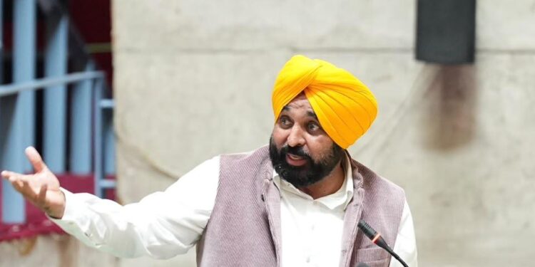 ਅਸੀਂ ਚੰਗੇ ਸਕੂਲ, ਹਸਪਤਾਲ, ਮੁਫ਼ਤ ਬਿਜਲੀ, ਸਿਹਤ ਬੀਮਾ ਅਤੇ ਔਰਤਾਂ ਲਈ ₹1,000 ਜਾਰੀ ਰੱਖਣ ਲਈ ਵੋਟਾਂ ਮੰਗਾਂਗੇ: ਮੁੱਖ ਮੰਤਰੀ ਭਗਵੰਤ ਸਿੰਘ ਮਾਨ ਅਸੀਂ ਚੰਗੇ ਸਕੂਲ, ਹਸਪਤਾਲ, ਮੁਫ਼ਤ ਬਿਜਲੀ, ਸਿਹਤ ਬੀਮਾ ਅਤੇ ਔਰਤਾਂ ਲਈ ₹1,000 ਜਾਰੀ ਰੱਖਣ ਲਈ ਵੋਟਾਂ ਮੰਗਾਂਗੇ: ਮੁੱਖ ਮੰਤਰੀ ਭਗਵੰਤ ਸਿੰਘ ਮਾਨ
