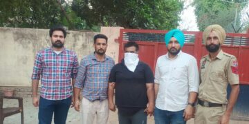 40,000 ਰੁਪਏ ਰਿਸ਼ਵਤ ਲੈਂਦੇ ਉੱਤਰੀ ਰੇਲਵੇ ਦੇ ਸੀਨੀਅਰ ਸੈਕਸ਼ਨ ਇੰਜੀਨੀਅਰ ਨੂੰ ਵਿਜੀਲੈਂਸ ਬਿਊਰੋ ਨੇ ਕੀਤਾ ਗ੍ਰਿਫਤਾਰ 40,000 ਰੁਪਏ ਰਿਸ਼ਵਤ ਲੈਂਦੇ ਉੱਤਰੀ ਰੇਲਵੇ ਦੇ ਸੀਨੀਅਰ ਸੈਕਸ਼ਨ ਇੰਜੀਨੀਅਰ ਨੂੰ ਵਿਜੀਲੈਂਸ ਬਿਊਰੋ ਨੇ ਕੀਤਾ ਗ੍ਰਿਫਤਾਰ