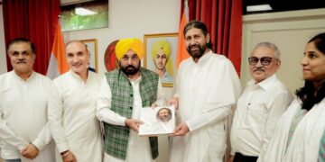 ‘ਯੁੱਧ ਨਸ਼ਿਆਂ ਵਿਰੁੱਧ’ ਮੁਹਿੰਮ ਨੂੰ ਹੋਰ ਤੇਜ਼ ਕਰਨ ਲਈ ਮੁੱਖ ਮੰਤਰੀ ਭਗਵੰਤ ਸਿੰਘ ਮਾਨ ਵੱਲੋਂ ਸਰਹੱਦੀ ਜ਼ਿਲ੍ਹਿਆਂ ’ਚ ਨਸ਼ਾ-ਮੁਕਤੀ ਬਾਰੇ ਆਤਮਿਕ ਸੁਧਾਰ ਪ੍ਰੋਗਰਾਮ ਨੂੰ ਪ੍ਰਵਾਨਗੀ