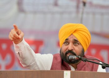 ਅਸੀਂ ਪੰਜਾਬ ਨੂੰ ਸਿੱਖਿਆ ਦੇ ਧੁਰੇ ਵਜੋਂ ਵਿਕਸਤ ਕਰ ਰਹੇ ਹਾਂ: ਮੁੱਖ ਮੰਤਰੀ ਭਗਵੰਤ ਸਿੰਘ ਮਾਨ ਅਸੀਂ ਪੰਜਾਬ ਨੂੰ ਸਿੱਖਿਆ ਦੇ ਧੁਰੇ ਵਜੋਂ ਵਿਕਸਤ ਕਰ ਰਹੇ ਹਾਂ: ਮੁੱਖ ਮੰਤਰੀ ਭਗਵੰਤ ਸਿੰਘ ਮਾਨ