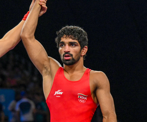 Asian Games : ਅਮਨ ਸਹਿਰਾਵਤ ਨੇ ਮੌਜੂਦਾ ਵਿਸ਼ਵ ਚੈਂਪੀਅਨ ਨੂੰ ਹਰਾ ਕੇ ਕੁਸ਼ਤੀ ਵਿੱਚ ਜਿੱਤਿਆ ਸੋਨ ਤਗਮਾ 