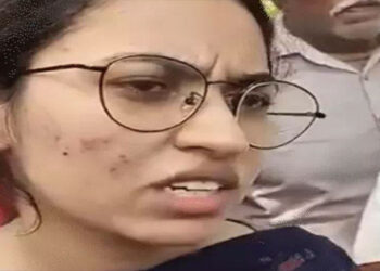 Punjab: ਮਕੈਨੀਕਲ ਇੰਜੀਨੀਅਰ ਦੀ ਮੌਤ ਦਾ ਮਾਮਲਾ: ਭੈਣ ਨੇ ਭਾਈ ਦੀ ਪ੍ਰੇਮਿਕਾ ’ਤੇ ਲਾਏ ਗੰਭੀਰ ਇਲਜ਼ਾਮ Punjab: ਮਕੈਨੀਕਲ ਇੰਜੀਨੀਅਰ ਦੀ ਮੌਤ ਦਾ ਮਾਮਲਾ: ਭੈਣ ਨੇ ਭਾਈ ਦੀ ਪ੍ਰੇਮਿਕਾ ’ਤੇ ਲਾਏ ਗੰਭੀਰ ਇਲਜ਼ਾਮ