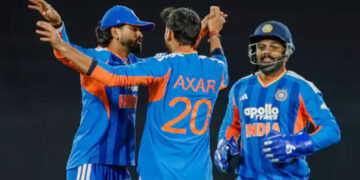 Cricket: ਪੜ੍ਹੋ ਨਿਊਜ਼ੀਲੈਂਡ ਨੇ ਭਾਰਤ ਨੂੰ ਦਿੱਤਾ ਕਿੰਨੀਆਂ ਦੌੜਾਂ ਦਾ ਟੀਚਾ ? Cricket: ਪੜ੍ਹੋ ਨਿਊਜ਼ੀਲੈਂਡ ਨੇ ਭਾਰਤ ਨੂੰ ਦਿੱਤਾ ਕਿੰਨੀਆਂ ਦੌੜਾਂ ਦਾ ਟੀਚਾ ?