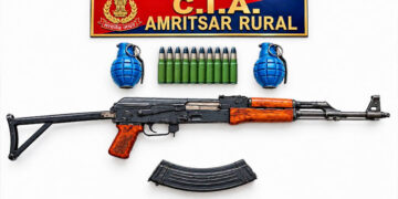 Punjab: ਗੈਰ-ਕਾਨੂੰਨੀ ਹਥਿਆਰਾਂ ਅਤੇ ਵਿਸਫੋਟਕਾਂ ਦੀ ਸਪਲਾਈ ਕਰਨ ਵਾਲੇ ਨੈੱਟਵਰਕ ਦਾ ਪਰਦਾਫਾਸ਼ Punjab: ਗੈਰ-ਕਾਨੂੰਨੀ ਹਥਿਆਰਾਂ ਅਤੇ ਵਿਸਫੋਟਕਾਂ ਦੀ ਸਪਲਾਈ ਕਰਨ ਵਾਲੇ ਨੈੱਟਵਰਕ ਦਾ ਪਰਦਾਫਾਸ਼
