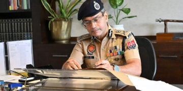 Punjab: ਗੌਰਵ ਯਾਦਵ ਨੇ DGP ਪੰਜਾਬ ਵੱਜੋਂ ਸੰਭਾਲਿਆ ਅਹੁਦਾ Punjab: ਗੌਰਵ ਯਾਦਵ ਨੇ DGP ਪੰਜਾਬ ਵੱਜੋਂ ਸੰਭਾਲਿਆ ਅਹੁਦਾ