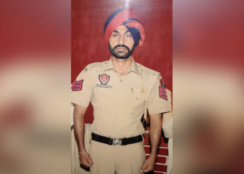 Big News: ਮਾਨਸਾ ’ਚ ਵੱਡੀ ਵਾਰਦਾਤ: ਡੀਸੀ ਦੇ ਗੰਨਮੈਨ ਨੇ ਪਰਿਵਾਰ ’ਤੇ ਚਲਾਈਆਂ ਗੋਲੀਆਂ, ਖੁਦ ਵੀ ਕੀਤੀ ਖ਼ੁਦਕੁਸ਼ੀ