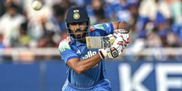 Cricket : ਭਾਰਤ ਬਨਾਮ ਵੈਸਟਇੰਡੀਜ਼ ; ਤੀਜਾ ਵਨਡੇ ਜਾਰੀ, ਭਾਰਤ ਦੀ ਅੱਧੀ ਟੀਮ ਪਰਤੀ ਪਵੇਲੀਅਨ