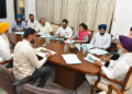 Punjab: ਹਰਪਾਲ ਚੀਮਾ ਵੱਲੋਂ PSPCL ਮੁਲਾਜ਼ਮਾਂ ਦੀਆਂ ਮੰਗਾਂ ਦੀ ਸਮੀਖਿਆ; ਜਾਇਜ਼ ਮੰਗਾਂ ਹੱਲ ਕਰਨ ਦੇ ਨਿਰਦੇਸ਼ Punjab: ਹਰਪਾਲ ਚੀਮਾ ਵੱਲੋਂ PSPCL ਮੁਲਾਜ਼ਮਾਂ ਦੀਆਂ ਮੰਗਾਂ ਦੀ ਸਮੀਖਿਆ; ਜਾਇਜ਼ ਮੰਗਾਂ ਹੱਲ ਕਰਨ ਦੇ ਨਿਰਦੇਸ਼