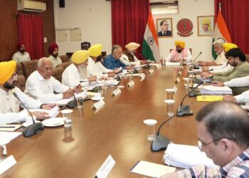 ਮੁੱਖ ਮੰਤਰੀ ਭਗਵੰਤ ਸਿੰਘ ਮਾਨ ਦੀ ਅਗਵਾਈ ਹੇਠ ਪੰਜਾਬ ਕੈਬਨਿਟ ਵੱਲੋਂ ਰਣਜੀਤਗੜ੍ਹ ਡਿਵੈਲਪਮੈਂਟ ਅਥਾਰਟੀ ਬਿੱਲ, 2026 ਨੂੰ ਯੋਜਨਾਬੱਧ ਅਤੇ ਟਿਕਾਊ ਵਿਕਾਸ ਲਈ ਹਰੀ ਝੰਡੀ ਮੁੱਖ ਮੰਤਰੀ ਭਗਵੰਤ ਸਿੰਘ ਮਾਨ ਦੀ ਅਗਵਾਈ ਹੇਠ ਪੰਜਾਬ ਕੈਬਨਿਟ ਵੱਲੋਂ ਰਣਜੀਤਗੜ੍ਹ ਡਿਵੈਲਪਮੈਂਟ ਅਥਾਰਟੀ ਬਿੱਲ, 2026 ਨੂੰ ਯੋਜਨਾਬੱਧ ਅਤੇ ਟਿਕਾਊ ਵਿਕਾਸ ਲਈ ਹਰੀ ਝੰਡੀ