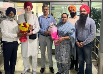 ਅੰਤਰਰਾਸ਼ਟਰੀ ਦੌਰੇ ਤੋਂ ਬਾਅਦ ਸਪੀਕਰ ਸੰਧਵਾਂ ਨੇ ਪੰਜਾਬ ਦੇ ਲੋਕਾਂ ਦੀ ਸੇਵਾ ਮੁੜ ਸ਼ੁਰੂ ਕੀਤੀ ਅੰਤਰਰਾਸ਼ਟਰੀ ਦੌਰੇ ਤੋਂ ਬਾਅਦ ਸਪੀਕਰ ਸੰਧਵਾਂ ਨੇ ਪੰਜਾਬ ਦੇ ਲੋਕਾਂ ਦੀ ਸੇਵਾ ਮੁੜ ਸ਼ੁਰੂ ਕੀਤੀ