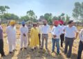 ਪੀਪੀਸੀਬੀ ਦੀ ਚੇਅਰਪਰਸਨ ਰੀਨਾ ਗੁਪਤਾ ਨੇ ਸ਼ੇਰੋਂ ਪਿੰਡ ਵਿੱਚ ਕਿਸਾਨਾਂ ਨਾਲ ਕੀਤੀ ਗੱਲਬਾਤ, ਝੋਨੇ ਦੀ ਪਰਾਲੀ ਸਾੜਨ ਤੋਂ ਰੋਕਣ ਲਈ ਸਾਂਝੇ ਯਤਨਾਂ ਦੀ ਅਪੀਲ