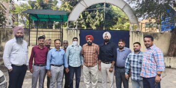 ਵਿਜੀਲੈਂਸ ਬਿਊਰੋ ਵੱਲੋਂ 25,000 ਰੁਪਏ ਰਿਸ਼ਵਤ ਲੈਂਦਾ ਨਗਰ ਨਿਗਮ ਦਾ ਇੰਸਪੈਕਟਰ, ਰੰਗੇ ਹੱਥੀਂ ਕਾਬੂ ਵਿਜੀਲੈਂਸ ਬਿਊਰੋ ਵੱਲੋਂ 25,000 ਰੁਪਏ ਰਿਸ਼ਵਤ ਲੈਂਦਾ ਨਗਰ ਨਿਗਮ ਦਾ ਇੰਸਪੈਕਟਰ, ਰੰਗੇ ਹੱਥੀਂ ਕਾਬੂ