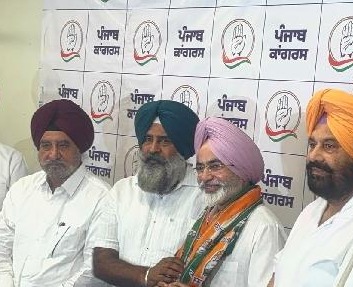 ਮੁੱਖ ਮੰਤਰੀ ਭਗਵੰਤ ਮਾਨ ਦੇ ਸਾਬਕਾ OSD ਮਨਜੀਤ ਸਿੱਧੂ ਕਾਂਗਰਸ ਵਿੱਚ ਹੋਏ ਸ਼ਾਮਲ ਮੁੱਖ ਮੰਤਰੀ ਭਗਵੰਤ ਮਾਨ ਦੇ ਸਾਬਕਾ OSD ਮਨਜੀਤ ਸਿੱਧੂ ਕਾਂਗਰਸ ਵਿੱਚ ਹੋਏ ਸ਼ਾਮਲ