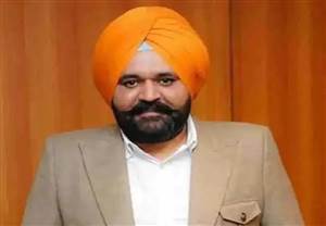 Big Breaking : ਰਾਜਬੀਰ ਘੁੰਮਣ CBI ਅੱਗੇ ਹੋਏ ਪੇਸ਼ Big Breaking : ਰਾਜਬੀਰ ਘੁੰਮਣ CBI ਅੱਗੇ ਹੋਏ ਪੇਸ਼
