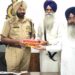  ਗੁਰੂ ਰਾਮਦਾਸ ਦੇ ਪ੍ਰਕਾਸ਼ ਦਿਹਾੜੇ ਸਬੰਧੀ ਅੰਮ੍ਰਿਤਸਰ ਦੇ ਡਿਪਟੀ ਕਮਿਸ਼ਨਰ ਤੇ ਪੁਲਿਸ ਕਮਿਸ਼ਨਰ ਨੂੰ ਦਿੱਤਾ ਸੱਦਾ ਪੱਤਰ