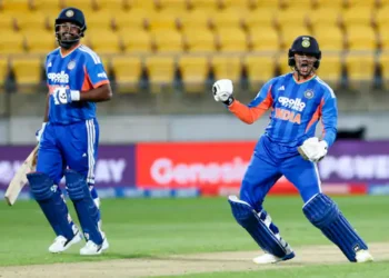 IND vs NZ 3rd T20I: ਟੀਮ ਇੰਡੀਆ ਦੀ ਧਮਾਕੇਦਾਰ ਜਿੱਤ; ਨਿਊਜ਼ੀਲੈਂਡ ਨੂੰ 6 ਵਿਕਟਾਂ ਨਾਲ ਹਰਾਇਆ IND vs NZ 3rd T20I: ਟੀਮ ਇੰਡੀਆ ਦੀ ਧਮਾਕੇਦਾਰ ਜਿੱਤ; ਨਿਊਜ਼ੀਲੈਂਡ ਨੂੰ 6 ਵਿਕਟਾਂ ਨਾਲ ਹਰਾਇਆ