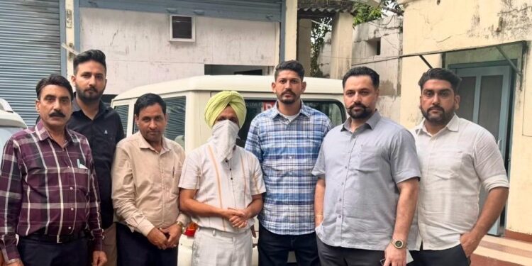 50,000 ਰੁਪਏ ਰਿਸ਼ਵਤ ਲੈਂਦੇ ਐਸ.ਡੀ.ਓ. ਨੂੰ ਵਿਜੀਲੈਂਸ ਬਿਊਰੋ ਨੇ ਕੀਤਾ ਰੰਗੇ ਹੱਥੀਂ ਕਾਬੂ