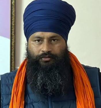 ਪਰਵਿੰਦਰ ‘ਝੋਟਾ’ ਕਤਲ ਕਾਂਡ : ਇਨਸਾਫ਼ ਕਮੇਟੀ ਵੱਲੋਂ ਅੱਜ ਪੰਜਾਬ ਭਰ ‘ਚ ‘ਆਪ’ ਮੰਤਰੀਆਂ ਅਤੇ ਵਿਧਾਇਕਾਂ ਦੇ ਘਰਾਂ ਦਾ ਕੀਤਾ ਜਾਵੇਗਾ ਘਿਰਾਓ ; ਸੌਂਪੇ ਜਾਣਗੇ ‘ਲਾਹਣਤ ਪੱਤਰ’ ਪਰਵਿੰਦਰ ‘ਝੋਟਾ’ ਕਤਲ ਕਾਂਡ : ਇਨਸਾਫ਼ ਕਮੇਟੀ ਵੱਲੋਂ ਅੱਜ ਪੰਜਾਬ ਭਰ ‘ਚ ‘ਆਪ’ ਮੰਤਰੀਆਂ ਅਤੇ ਵਿਧਾਇਕਾਂ ਦੇ ਘਰਾਂ ਦਾ ਕੀਤਾ ਜਾਵੇਗਾ ਘਿਰਾਓ ; ਸੌਂਪੇ ਜਾਣਗੇ ‘ਲਾਹਣਤ ਪੱਤਰ’
